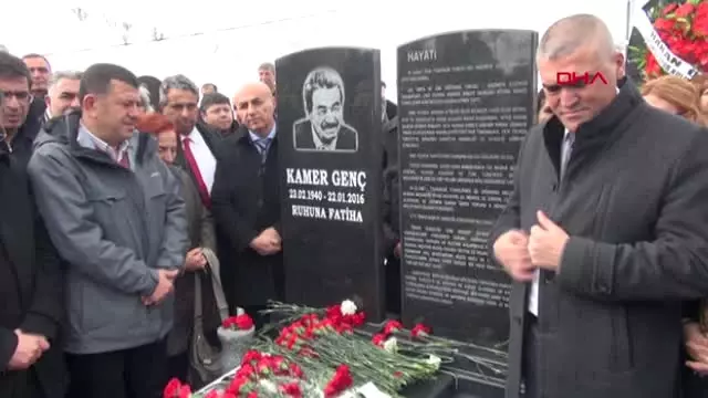 Tunceli Kamer Genç, Vefatının 3'üncü Yıl Dönümünde Mezarı Başında Anıldı