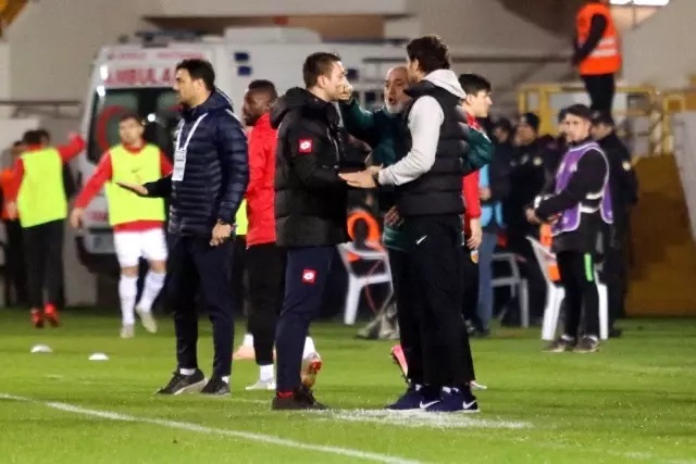 Ziraat Türkiye Kupası: Akhisarspor: 0 - İstikbal Mobilya Kayserispor: 0