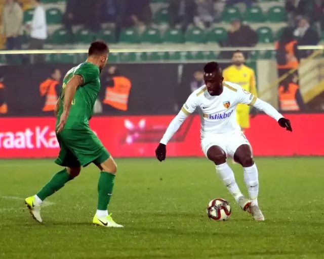 Ziraat Türkiye Kupası: Akhisarspor: 0 - İstikbal Mobilya Kayserispor: 0