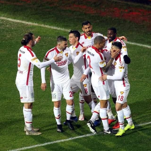 Antalyaspor'u Deviren Göztepe, Kupada Çeyrek Finale Yükseldi