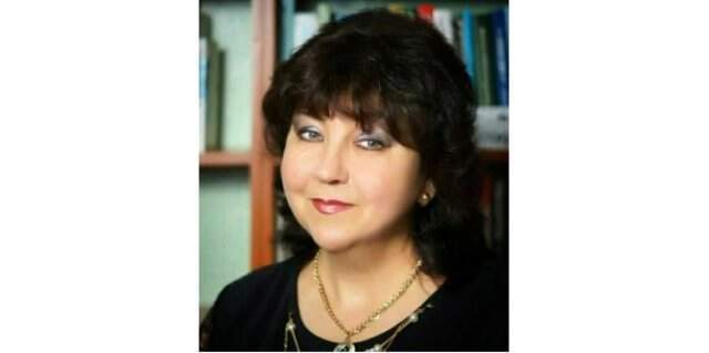 Tatar Şarkıcı Sahnede Hayatını Kaybetti
