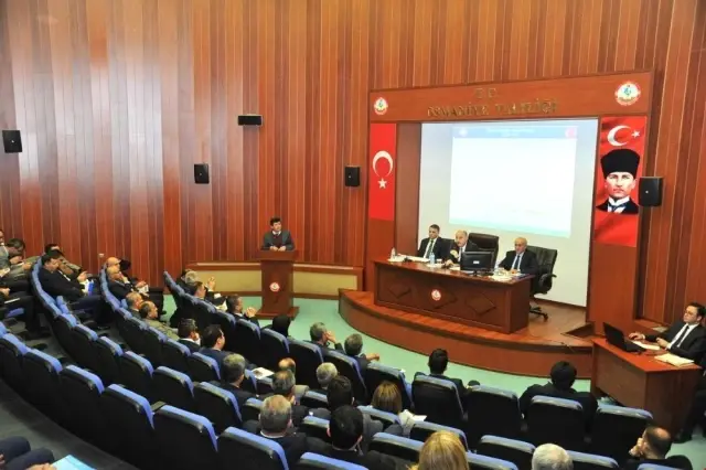 İl Koordinasyon Kurulu, Yılın İlk Toplantısı Vali Coşkun Başkanlığında Yaptı İl Koordinasyon Kurulu, Yılın İlk Toplantısı Vali Coşkun Başkanlığında Yaptı