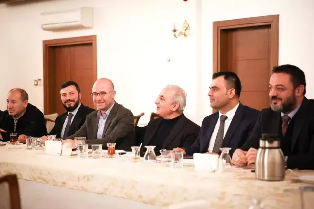 Ümraniye Belediye Başkan Adayı Yıldırım, İhl Mezunları ile Buluştu Ümraniye Belediye Başkan Adayı Yıldırım, İhl Mezunları ile Buluştu