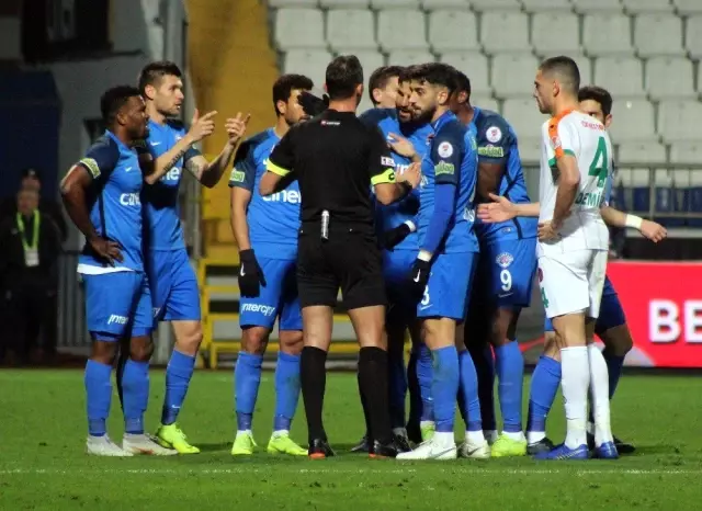 Ziraat Türkiye Kupası: Kasımpaşa: 1 - Aytemiz Alanyaspor: 0 (Maç Sonucu) Ziraat Türkiye Kupası: Kasımpaşa: 1 - Aytemiz Alanyaspor: 0 (Maç Sonucu)