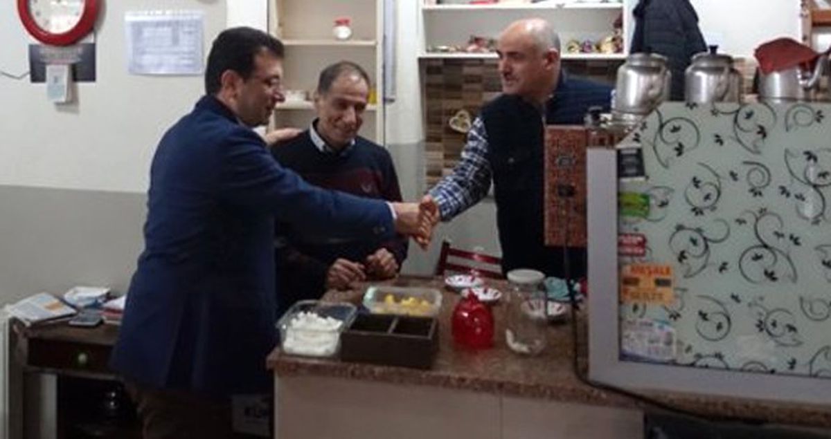 Çayı Geciken İmamoğlu'ndan İlçe Başkanına Güldüren Soru: Ocağa Borcunuz mu Var?