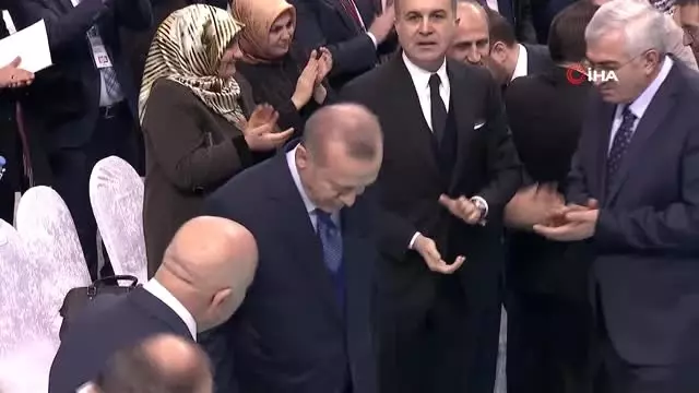 Cumhurbaşkanı Erdoğan: 'Dünyanın Neresinde Darbeci Varsa Biz Onların Karşısındayız' Cumhurbaşkanı Erdoğan: 'Dünyanın Neresinde Darbeci Varsa Biz Onların Karşısındayız'
