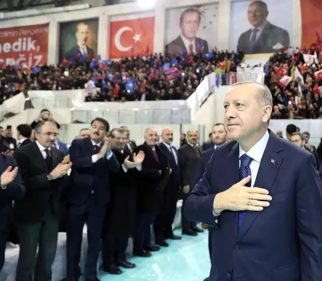 Cumhurbaşkanı Erdoğan: 'Tampon Bölge Sözü Birkaç Ay İçerisinde Gerçekleştirilmeli. Aksi Halde Biz... Cumhurbaşkanı Erdoğan: 'Tampon Bölge Sözü Birkaç Ay İçerisinde Gerçekleştirilmeli. Aksi Halde Biz...