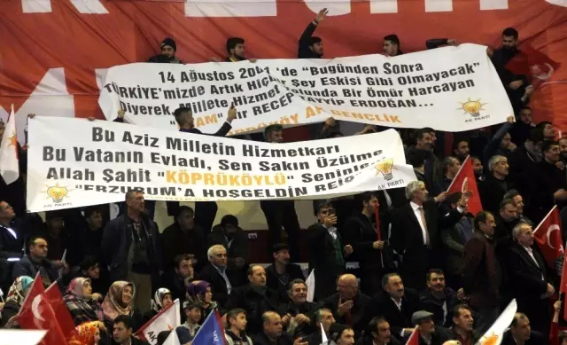 Cumhurbaşkanı Erdoğan: 'Tampon Bölge Sözü Birkaç Ay İçerisinde Gerçekleştirilmeli. Aksi Halde Biz... Cumhurbaşkanı Erdoğan: 'Tampon Bölge Sözü Birkaç Ay İçerisinde Gerçekleştirilmeli. Aksi Halde Biz...