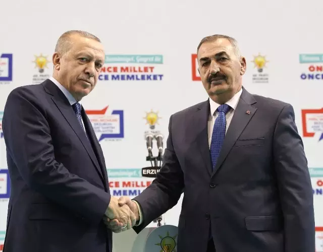 Cumhurbaşkanı Erdoğan: 'Tampon Bölge Sözü Birkaç Ay İçerisinde Gerçekleştirilmeli. Aksi Halde Biz... Cumhurbaşkanı Erdoğan: 'Tampon Bölge Sözü Birkaç Ay İçerisinde Gerçekleştirilmeli. Aksi Halde Biz...