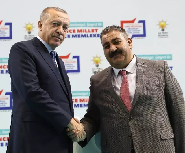 Cumhurbaşkanı Erdoğan: 'Tampon Bölge Sözü Birkaç Ay İçerisinde Gerçekleştirilmeli. Aksi Halde Biz... Cumhurbaşkanı Erdoğan: 'Tampon Bölge Sözü Birkaç Ay İçerisinde Gerçekleştirilmeli. Aksi Halde Biz...