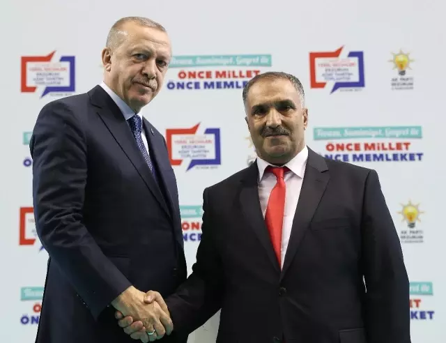 Cumhurbaşkanı Erdoğan: 'Tampon Bölge Sözü Birkaç Ay İçerisinde Gerçekleştirilmeli. Aksi Halde Biz... Cumhurbaşkanı Erdoğan: 'Tampon Bölge Sözü Birkaç Ay İçerisinde Gerçekleştirilmeli. Aksi Halde Biz...