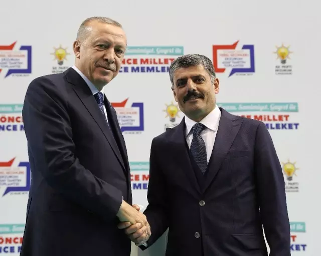 Cumhurbaşkanı Erdoğan: 'Tampon Bölge Sözü Birkaç Ay İçerisinde Gerçekleştirilmeli. Aksi Halde Biz... Cumhurbaşkanı Erdoğan: 'Tampon Bölge Sözü Birkaç Ay İçerisinde Gerçekleştirilmeli. Aksi Halde Biz...