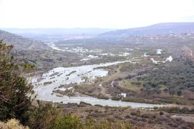 DSİ'den, İzmir'in O Barajına Karşı Acil Kod ile Uyarı DSİ'den, İzmir'in O Barajına Karşı Acil Kod ile Uyarı
