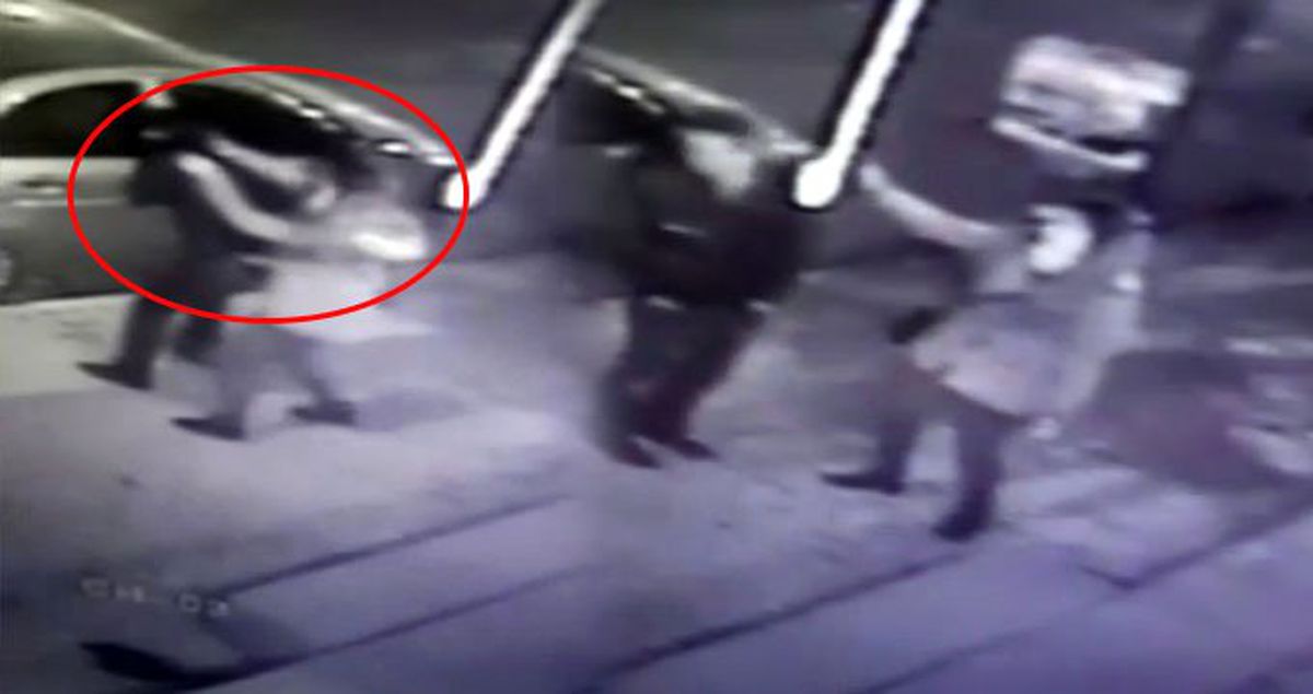Genç Kız, Tacizciyi Biber Gazıyla Püskürttü