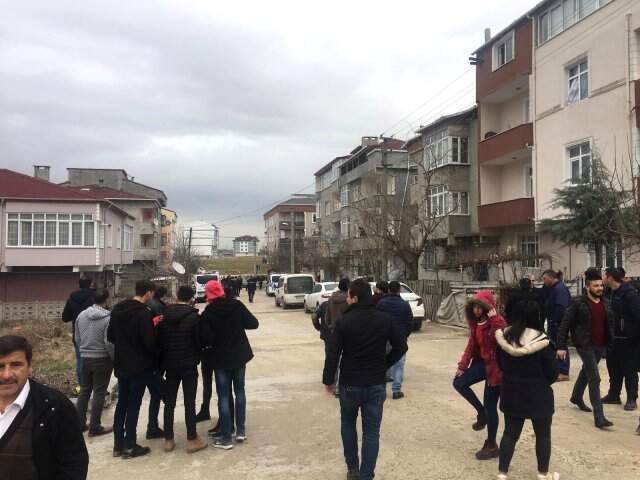 Kaçarak Evlenen Kızının Kocasından Şiddet Görmesini Sindiremeyen Baba, Dehşet Saçtı! Ölü ve Yaralılar Var