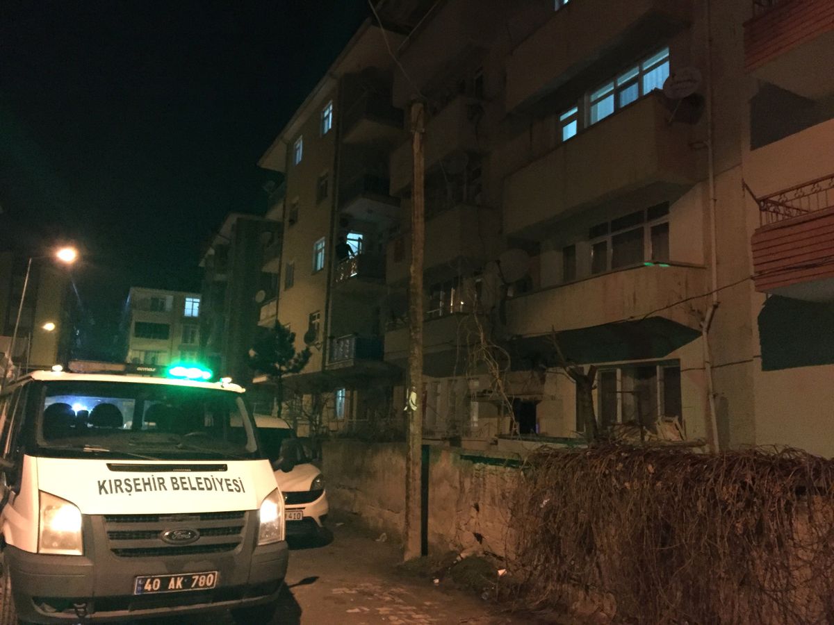 Kırşehir'de Afgan Uyruklu Kadın Evinde Boğazı Kesilmiş Halde Bulundu
