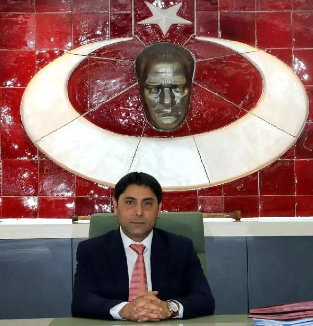 Selendi Belediye Başkanı Dumlupınar, MHP'den İstifa Etti