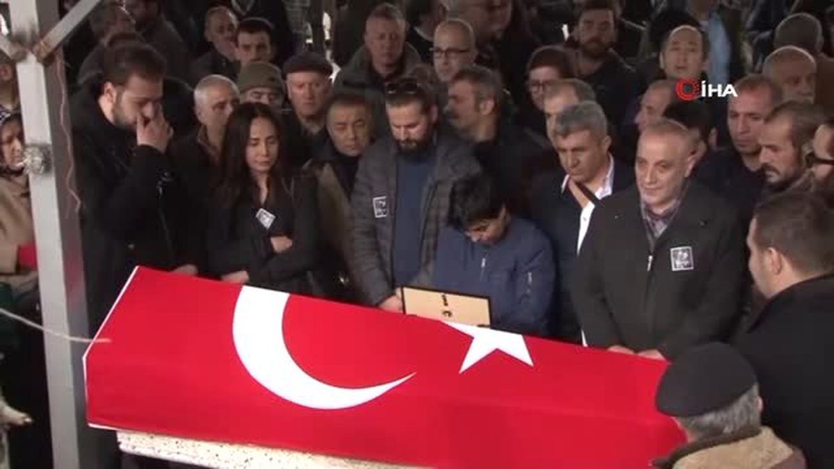 Usta Oyuncu Ayşen Gruda Son Yolculuğuna Uğurlanıyor