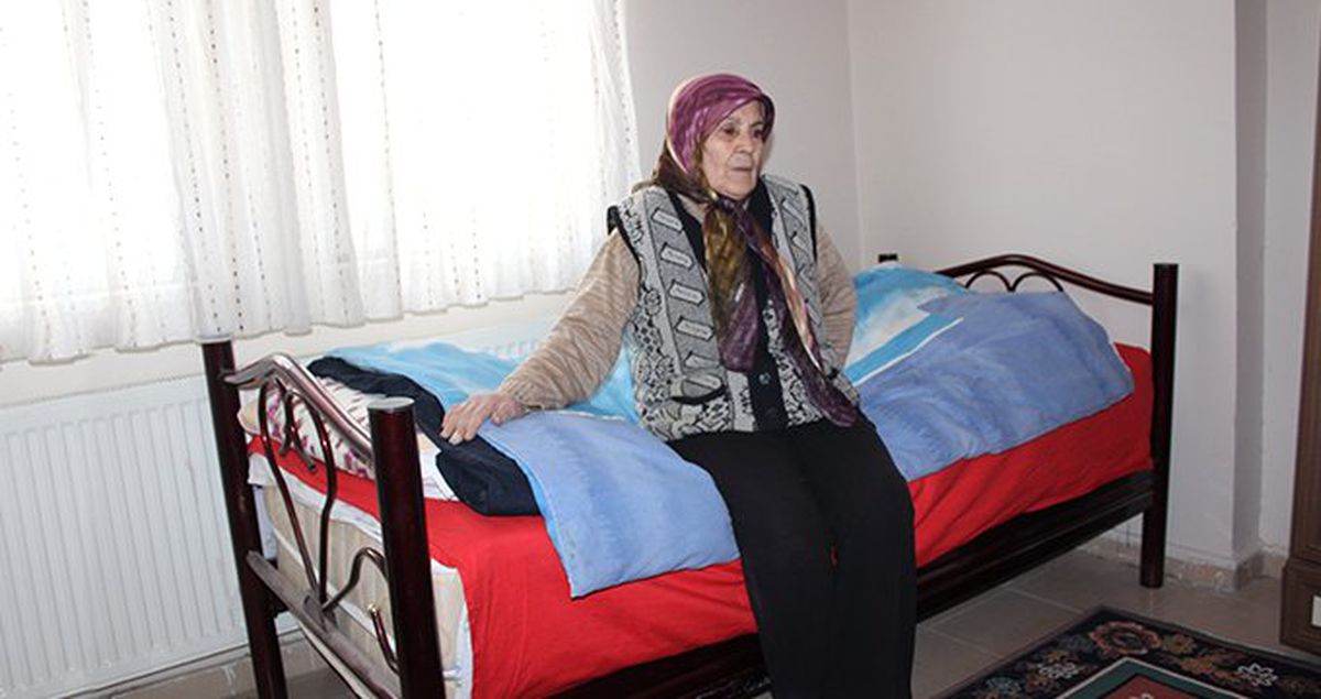 19 Dairesi, 9 Otomobili Vardı! Şimdi Bir Odaya Muhtaç