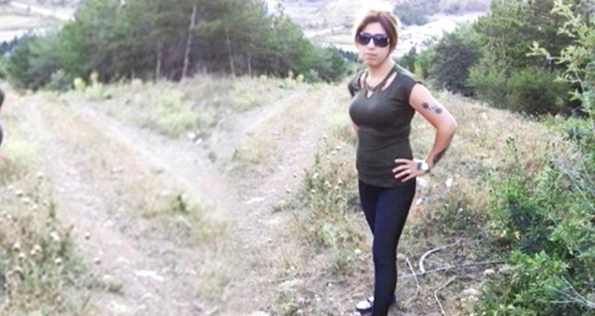 Cinayet Zanlısı Kadın, Sevgilisini Öldürüp 'Aşkım Ölüyor' Diye Polisi Aradı