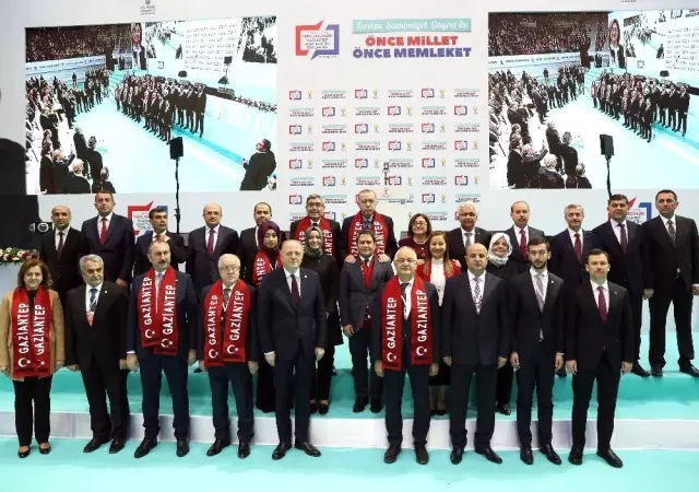 Cumhurbaşkanı Erdoğan Gaziantep'in Belediye Başkan Adaylarını Açıkladı Cumhurbaşkanı Erdoğan Gaziantep'in Belediye Başkan Adaylarını Açıkladı