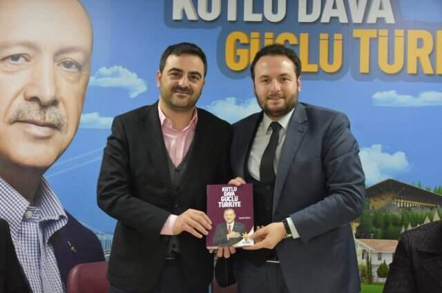 forumagel.com Erdoğan'ın "Yasin Senin Niye Bıyık Yok" Diye Sorduğu Aday Bıyık Bıraktı forumagel.com Erdoğan'ın "Yasin Senin Niye Bıyık Yok" Diye Sorduğu Aday Bıyık Bıraktı