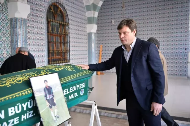 Göksel Gencer Son Yolculuğuna Uğurlandı Göksel Gencer Son Yolculuğuna Uğurlandı