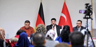 Almanya'da 'Türkiye'nin Darbeler Tarihi' Konferansı