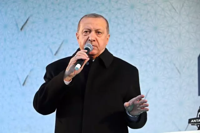 Erdoğan: 'Yanlış Yaparlarsa Oradayız' Erdoğan: 'Yanlış Yaparlarsa Oradayız'