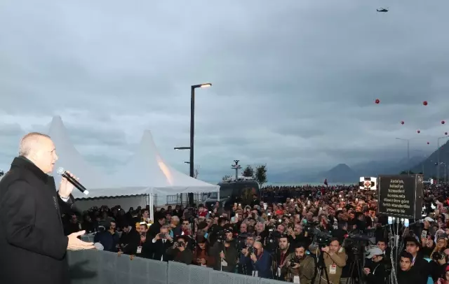 Erdoğan: 'Yanlış Yaparlarsa Oradayız' Erdoğan: 'Yanlış Yaparlarsa Oradayız'