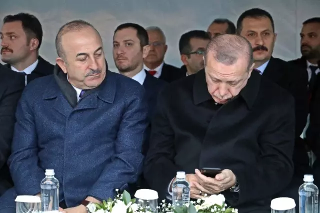 Erdoğan: 'Yanlış Yaparlarsa Oradayız' Erdoğan: 'Yanlış Yaparlarsa Oradayız'