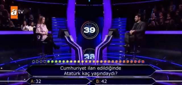 Kim Milyoner Olmak İster'de 'Atatürk' Sorusuna İki Joker Kullanan Yarışmacı, Sosyal Medyada Gündem Oldu