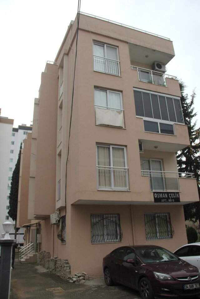 Kırgız Bakıcının Sır İntiharı! Külotlu Çorap ile Canına Kıydı