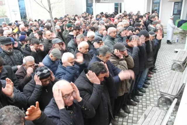 Manyas'ın Paşası Toprağa Verildi