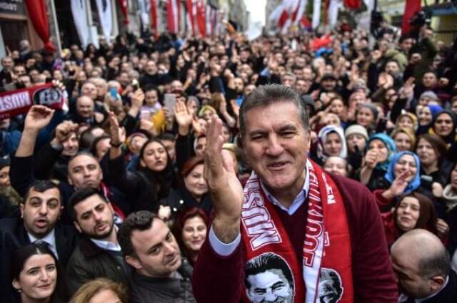 Şişli'den Aday Olacağını Açıklayan Sarıgül'den CHP Yönetimine Tepki: Beklemekten Yorulduk