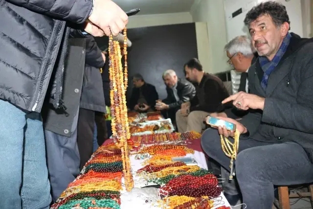 Tespih Severler Diyarbakır'da Buluştu Tespih Severler Diyarbakır'da Buluştu