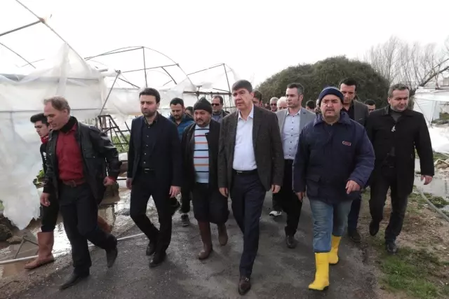 Türel'den Hortumdan Zarar Gören Vatandaşlara Geçmiş Olsun Ziyareti Türel'den Hortumdan Zarar Gören Vatandaşlara Geçmiş Olsun Ziyareti