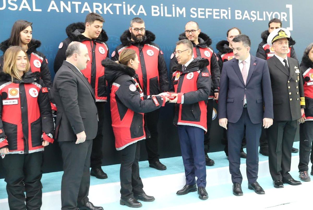 3. Ulusal Antarktika Bilim Seferi'ne Çıkacak Heyet Sakarya'dan Uğurlandı