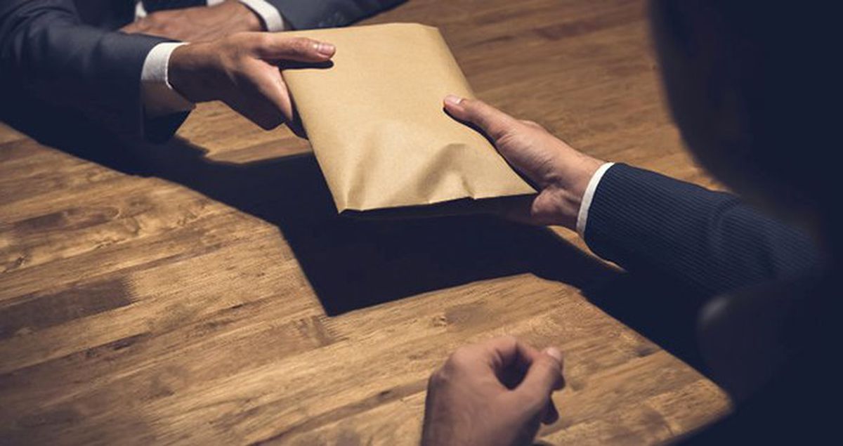 4 Vergi Müfettişi ve 1 Mali Müşavirin Gözaltına Alındığı Rüşvet Operasyonu, Saniye Saniye Kaydedildi