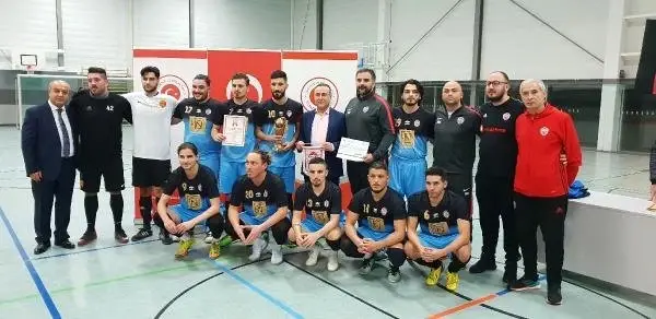Nürnberg Türkspor, Atatürk Kupası'nda Şampiyon Oldu Nürnberg Türkspor, Atatürk Kupası'nda Şampiyon Oldu