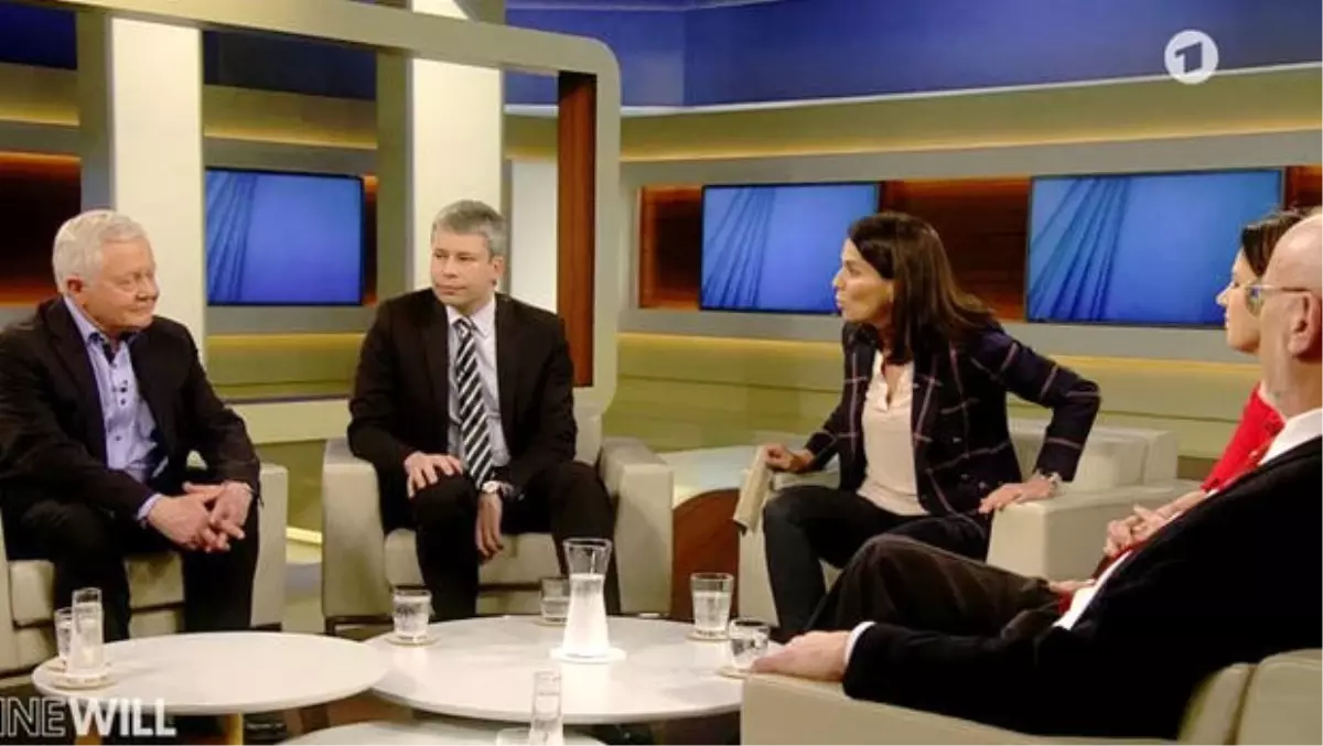 Profesörler Tv'de Dizeli Tartışırken Birbirine Girdi: Nitrikasitten Öleni Henüz Görmedim