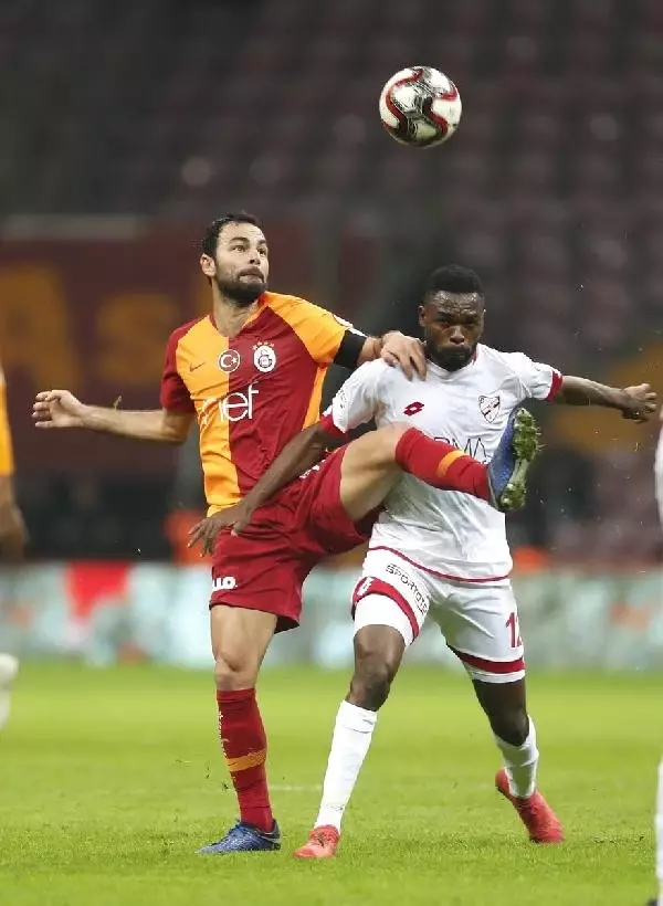 Galatasaray, Türkiye Kupası'nda Çeyrek Finale Yükseldi Galatasaray, Türkiye Kupası'nda Çeyrek Finale Yükseldi
