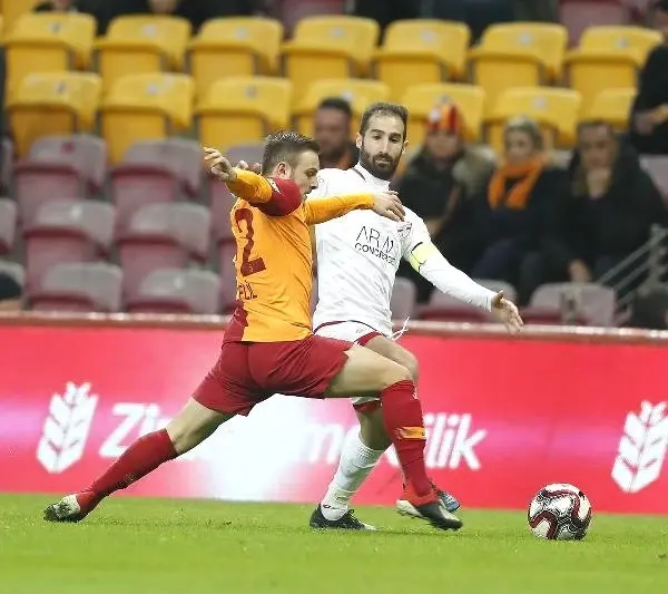 Galatasaray, Türkiye Kupası'nda Çeyrek Finale Yükseldi Galatasaray, Türkiye Kupası'nda Çeyrek Finale Yükseldi