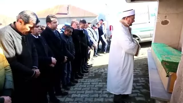 Küçük Azime Yaşam Mücadelesini Kaybetti