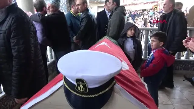 Yalova Kerç Boğazı'nda Ölen Stajyer Gemici Son Yolculuğuna Uğurlandı Yalova Kerç Boğazı'nda Ölen Stajyer Gemici Son Yolculuğuna Uğurlandı