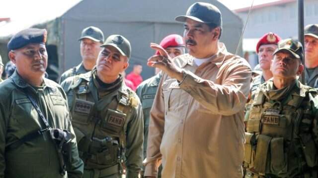 ABD Yaptırımları Venezuela Ekonomisini Felç Edebilir