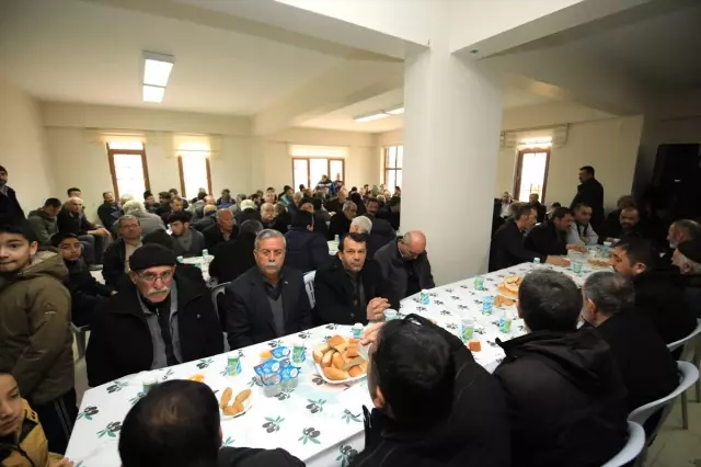 Başkan Eser'in Annesi İçin Mevlit Okutuldu