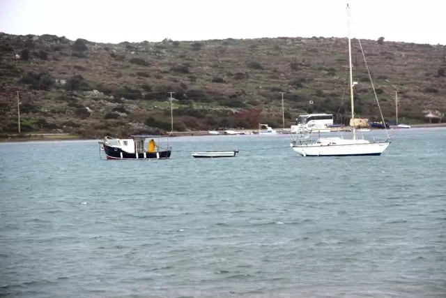 Bodrum'da Tekneler Battı, Araziler Sular Altında Kaldı