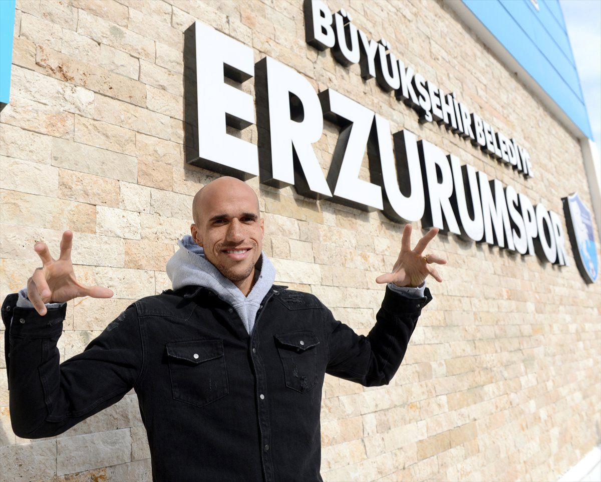Gabriel Obertan, Erzurumspor'un Tesislerine Hayran Kaldı