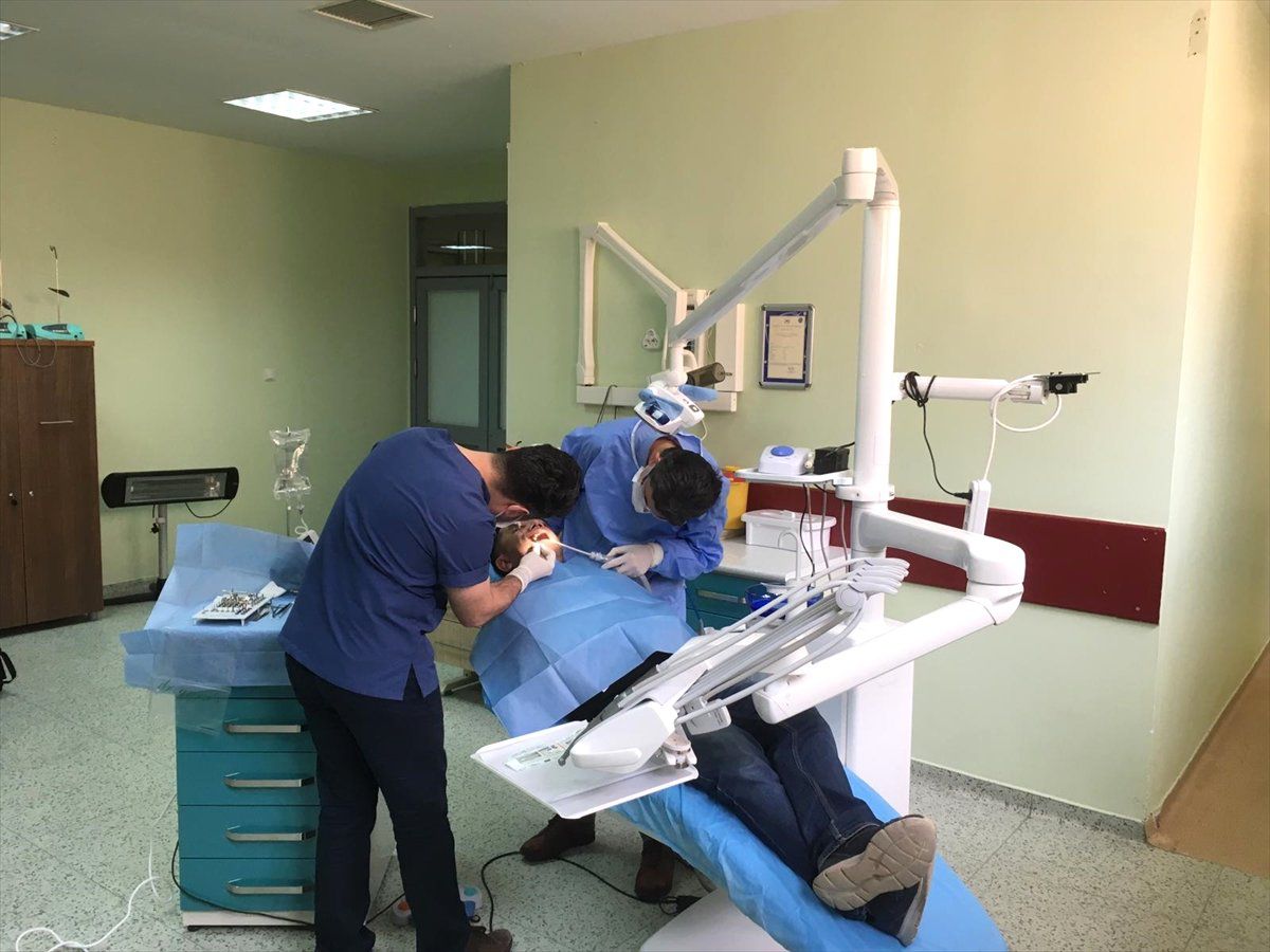 Karaman Adsm'de Diş İmplantı Uygulaması Başladı